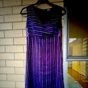 100% real silk beautiful purple dress made in India size 6